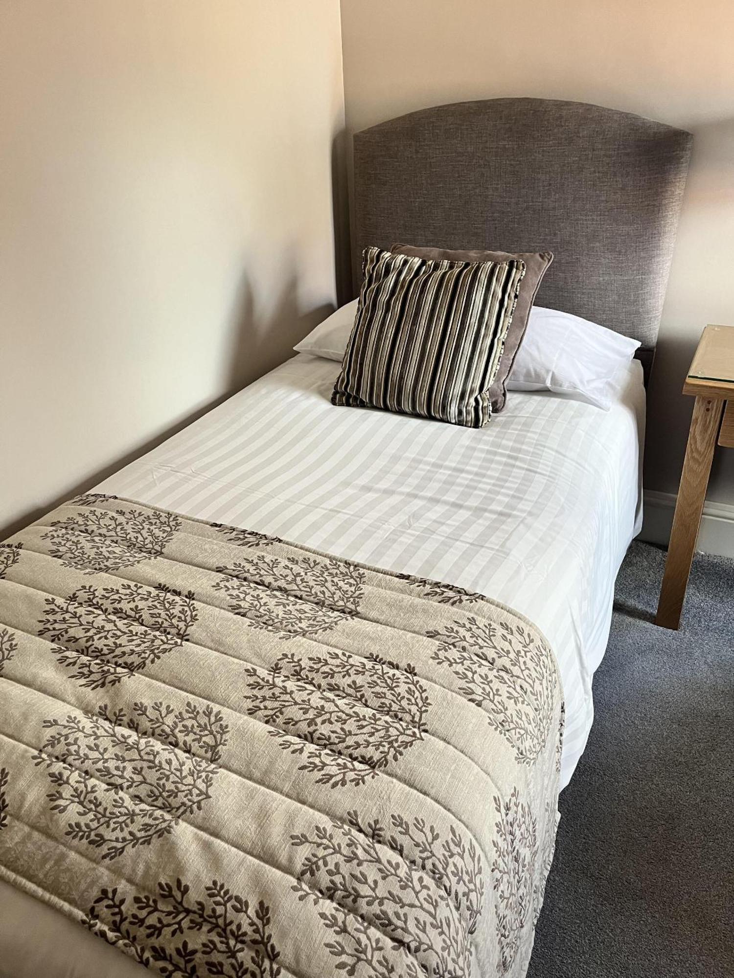 Geminian Hotel Harrogate Phòng bức ảnh